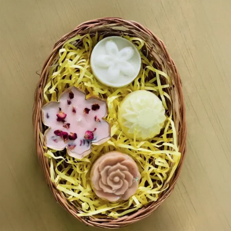 Soap & Rose Petal Candle Hamper